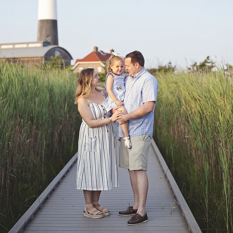 Long Island Family Photography – Fire Island Lighthouse Session